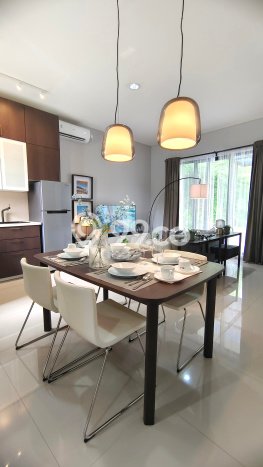 Rumah Luas Tanah 84m² di Cakung, Jakarta Timur - Lokasi Strategis Rumah Luas Tanah 84m² di Cakung, Jakarta Timur - Lokasi Strategis