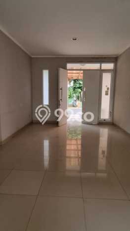 Rumah Area Nyaman kawasan Summarecon Bekasi, Bekasi, Luas 162m² LB 175m² Rumah Area Nyaman kawasan Summarecon Bekasi, Bekasi, Luas 162m² LB 175m²