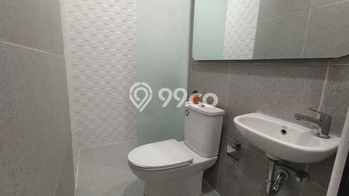 Rumah Strategis 3 KT LT 75m² di Cakung, Jakarta Timur Rumah Strategis 3 KT LT 75m² di Cakung, Jakarta Timur