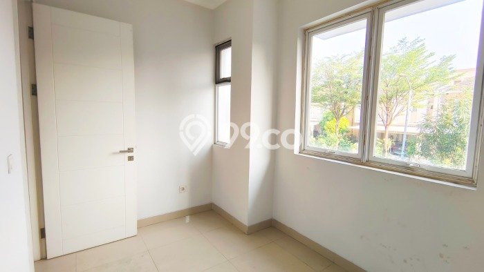 Jual Cepat Rumah LT 180m² / LB 193m² di Jantung Kota Summarecon Bekasi, Bekasi Jual Cepat Rumah LT 180m² / LB 193m² di Jantung Kota Summarecon Bekasi, Bekasi