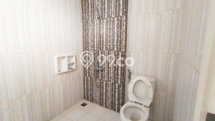 Jual Cepat Rumah LT 180m² / LB 193m² di Jantung Kota Summarecon Bekasi, Bekasi Jual Cepat Rumah LT 180m² / LB 193m² di Jantung Kota Summarecon Bekasi, Bekasi