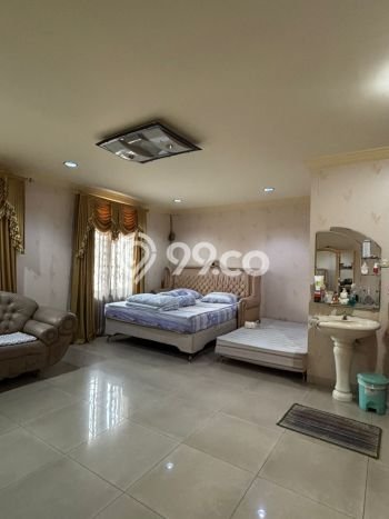 Rumah Elit Modern Siap Huni di Pluit Jakarta Utara Rumah Elit Modern Siap Huni di Pluit Jakarta Utara