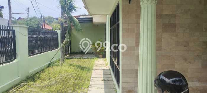 Ready to Use! Premium House LT 280m2 Desain Modern di Peterongan Ready to Use! Premium House LT 280m2 Desain Modern di Peterongan
