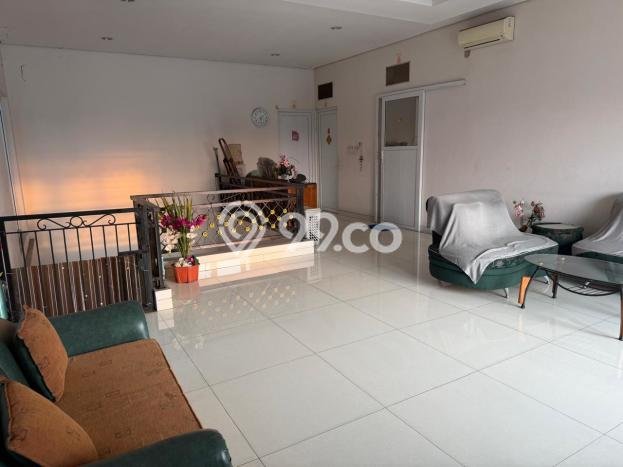 Siap Huni Hunian Elit 6 Kamar di Candisari Dekat ke Mana Pun Siap Huni Hunian Elit 6 Kamar di Candisari Dekat ke Mana Pun
