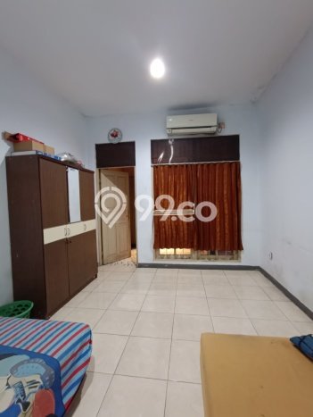 Sewa Rumah Murah di Bintaro Tangerang Selatan dengan 4 Kamar Tidur Sewa Rumah Murah di Bintaro Tangerang Selatan dengan 4 Kamar Tidur