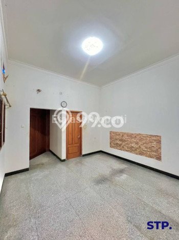 Rumah Kontrakan Surabaya LT 590m2 LB 300m2 Area Jemursari Rumah Kontrakan Surabaya LT 590m2 LB 300m2 Area Jemursari