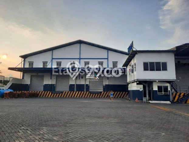 Disewakan Gudang komersial di Porong luas bangunan 2650m2 Disewakan Gudang komersial di Porong luas bangunan 2650m2