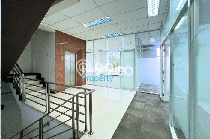 Disewakan Kantor komersial di Mampang Prapatan luas bangunan 1200m2 Disewakan Kantor komersial di Mampang Prapatan luas bangunan 1200m2