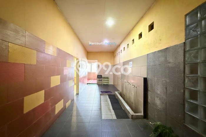 Komersial Bagus Dijual LB 500m2 Lokasi Strategis Jakarta Selatan Area Cocok untuk Berbisnis Komersial Bagus Dijual LB 500m2 Lokasi Strategis Jakarta Selatan Area Cocok untuk Berbisnis