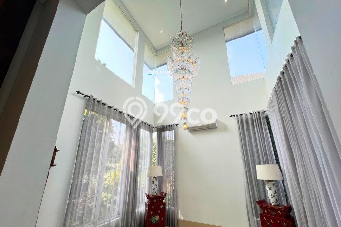 Sewa Rumah Strategis di Pondok Indah LT 350m2 / LB 860m2 Kondisi Bagus Sewa Rumah Strategis di Pondok Indah LT 350m2 / LB 860m2 Kondisi Bagus