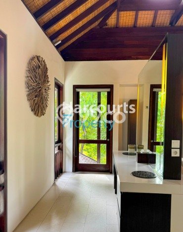 HARGA TERBAIK! Vila di Seminyak, Area 1100m2m², Kawasan Berkembang dengan nilai meningkat HARGA TERBAIK! Vila di Seminyak, Area 1100m2m², Kawasan Berkembang dengan nilai meningkat