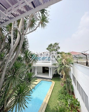 Dijual Rumah Premium dengan Fasilitas Sekitar Lengkap di Menteng, Jakarta Pusat Dijual Rumah Premium dengan Fasilitas Sekitar Lengkap di Menteng, Jakarta Pusat