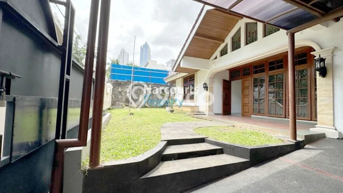 Hunian Elit LB 425m2 Siap Huni Desain Elegan di Mega Kuningan, Jakarta Selatan Hunian Elit LB 425m2 Siap Huni Desain Elegan di Mega Kuningan, Jakarta Selatan