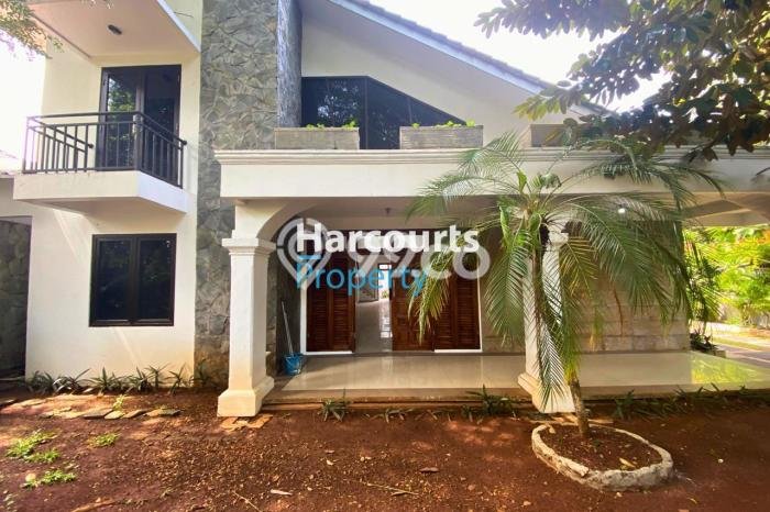Dijual Rumah Premium dengan Fasilitas Sekitar Komplit di Kebayoran Lama, Jakarta Selatan Dijual Rumah Premium dengan Fasilitas Sekitar Komplit di Kebayoran Lama, Jakarta Selatan
