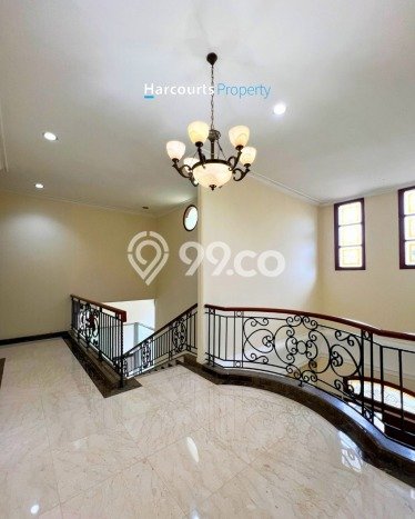 Dijual Rumah Premium dengan Fasilitas Sekitar Komplit di Kebayoran Baru, Jakarta Selatan Dijual Rumah Premium dengan Fasilitas Sekitar Komplit di Kebayoran Baru, Jakarta Selatan
