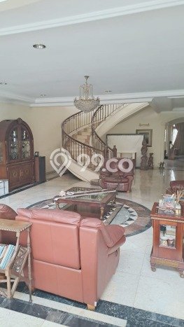 Sewa Rumah Nyaman di Pondok Indah Siap Pakai dan Strategis Sewa Rumah Nyaman di Pondok Indah Siap Pakai dan Strategis