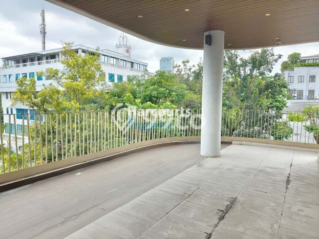 Komersial Disewakan di Kawasan Ramai Kebayoran Baru, Jakarta Selatan Komersial Disewakan di Kawasan Ramai Kebayoran Baru, Jakarta Selatan