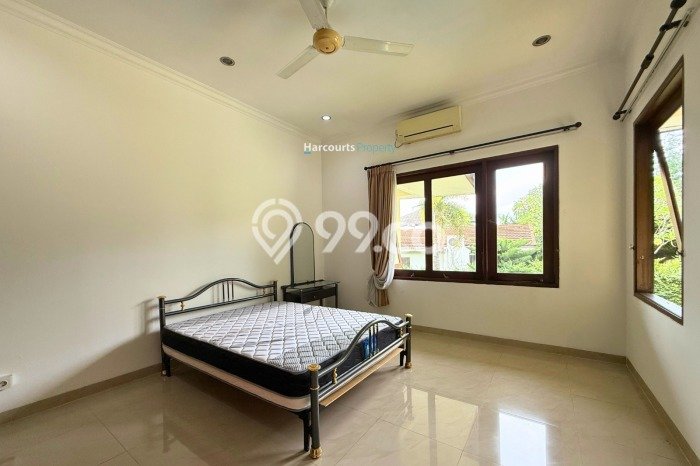 Sewa Rumah Strategis LT 800m2 / LB 550m2 di Pejaten, Jakarta Selatan Sewa Rumah Strategis LT 800m2 / LB 550m2 di Pejaten, Jakarta Selatan