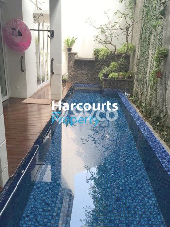 Rumah Mewah Siap Huni LT 285m2 di Menteng, Jakarta Pusat Rumah Mewah Siap Huni LT 285m2 di Menteng, Jakarta Pusat
