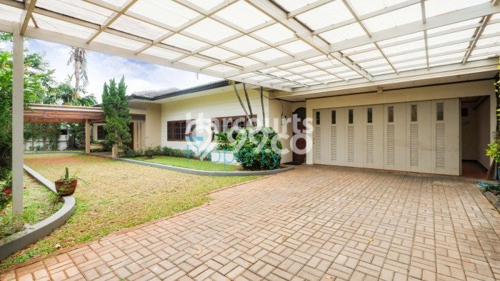 Disewakan Rumah Nyaman di Kuningan Harga Rp 776 Juta/ Tahun Disewakan Rumah Nyaman di Kuningan Harga Rp 776 Juta/ Tahun