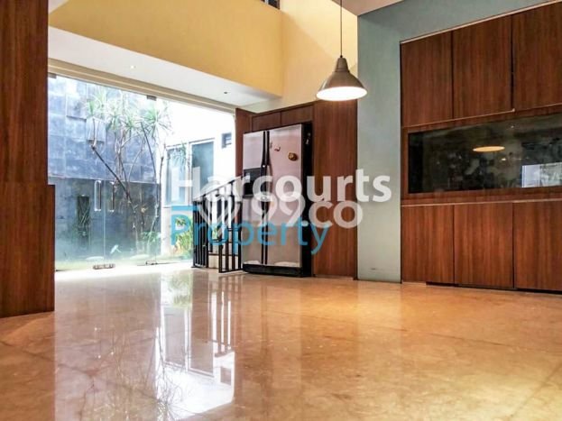Hot Offer Hunian Mewah Ideal dan Luas di Kebayoran Baru, Jakarta Selatan Hot Offer Hunian Mewah Ideal dan Luas di Kebayoran Baru, Jakarta Selatan