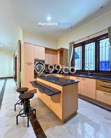 Dijual Rumah Premium dengan Fasilitas Sekitar Komplit di Kebayoran Baru, Jakarta Selatan Dijual Rumah Premium dengan Fasilitas Sekitar Komplit di Kebayoran Baru, Jakarta Selatan