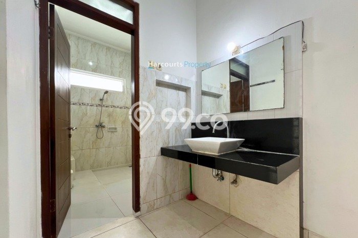 Hot Offer Hunian Premium Ideal dan Luas di Kebayoran Baru, Jakarta Selatan Hot Offer Hunian Premium Ideal dan Luas di Kebayoran Baru, Jakarta Selatan