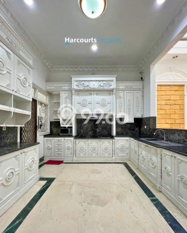 Rumah Luxury Modern Tanpa Renovasi di Senayan Jakarta Selatan Rumah Luxury Modern Tanpa Renovasi di Senayan Jakarta Selatan