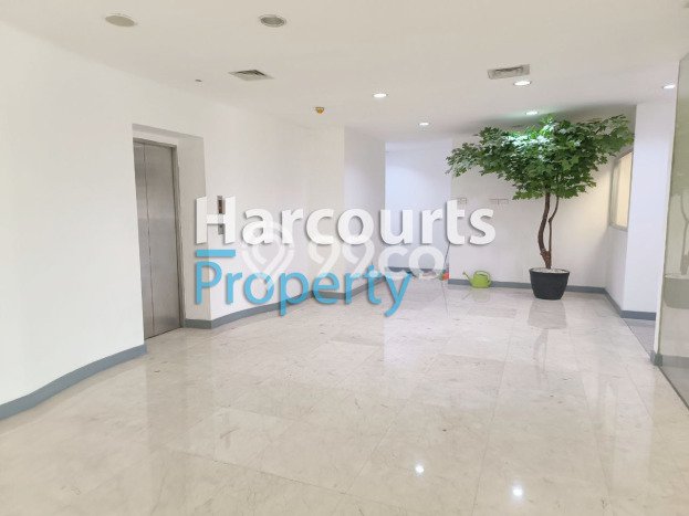 Kantor Dijual di Jakarta Pusat LT 2626m2 & LB 7600m2 Lokasi Terbaik! Kantor Dijual di Jakarta Pusat LT 2626m2 & LB 7600m2 Lokasi Terbaik!