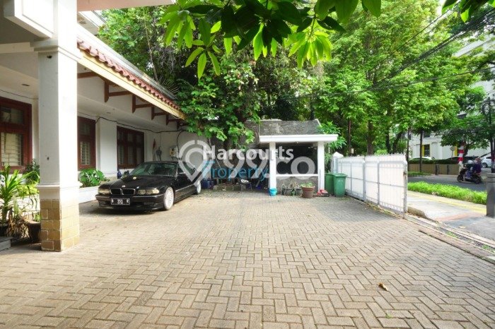 Hunian Mewah Dijual LT 1050m2 di Menteng, Jakarta Pusat Hunian Mewah Dijual LT 1050m2 di Menteng, Jakarta Pusat