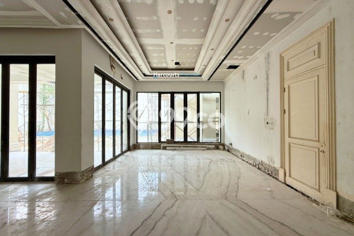 Rumah Elit Modern Tanpa Renovasi di Kemang Jakarta Selatan Rumah Elit Modern Tanpa Renovasi di Kemang Jakarta Selatan