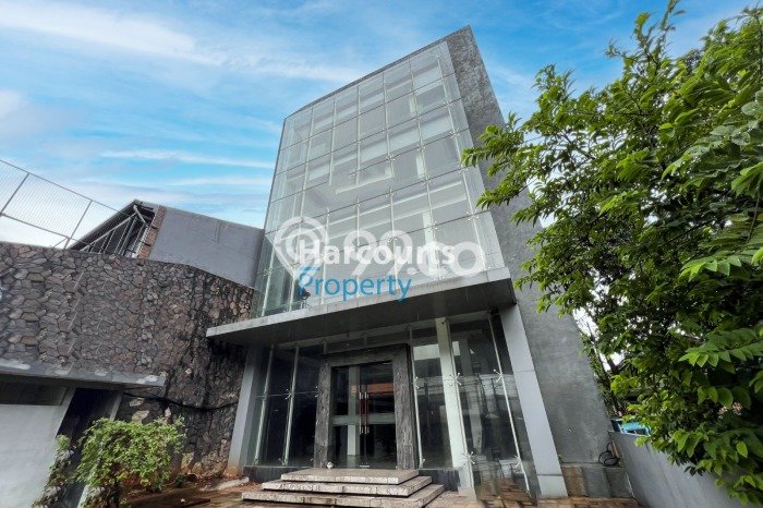Unit Kantor Dijual di Jakarta Selatan LT 840m2 & LB 1200m2 Unit Kantor Dijual di Jakarta Selatan LT 840m2 & LB 1200m2