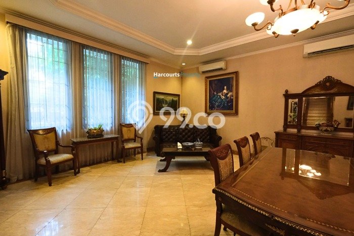Hunian Eksklusif Siap Huni LT 1009m2 di Kebayoran Baru, Jakarta Selatan Hunian Eksklusif Siap Huni LT 1009m2 di Kebayoran Baru, Jakarta Selatan