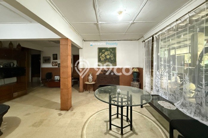 Siap Huni Rumah Mewah 6 Kamar di Kebayoran Baru Dekat ke Mana Pun Siap Huni Rumah Mewah 6 Kamar di Kebayoran Baru Dekat ke Mana Pun