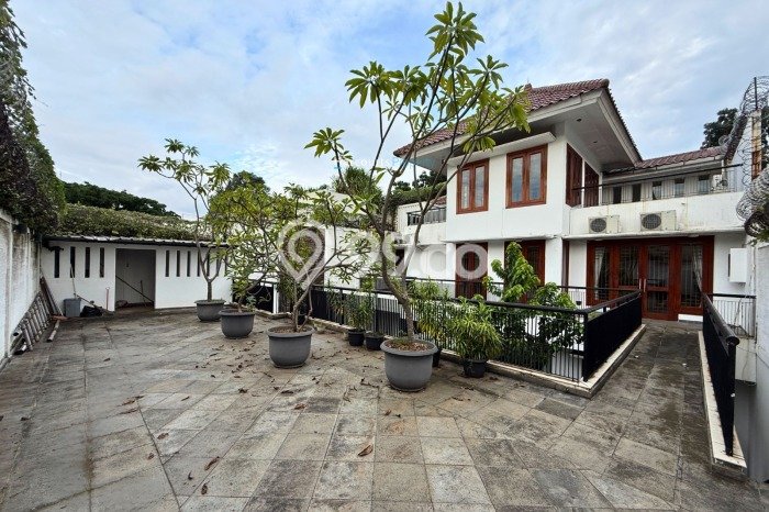 Hunian Minimalis Disewakan di Pondok Indah Jakarta Selatan 5 KT & 5 KM Hunian Minimalis Disewakan di Pondok Indah Jakarta Selatan 5 KT & 5 KM