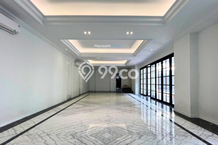 Rumah Luxury Modern Tanpa Renovasi di Pondok Indah Jakarta Selatan Rumah Luxury Modern Tanpa Renovasi di Pondok Indah Jakarta Selatan