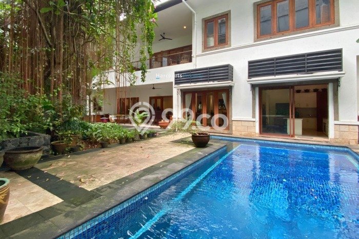 Rumah area , 5 KM, Design Modern, Luas 600m2m² Bangunan 734m2m² Rumah area , 5 KM, Design Modern, Luas 600m2m² Bangunan 734m2m²