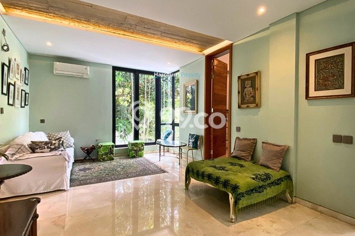 Rumah Luxury Modern Tanpa Renovasi di Bintaro Jakarta Selatan Rumah Luxury Modern Tanpa Renovasi di Bintaro Jakarta Selatan