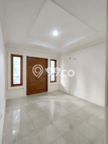 Rumah sewa siap huni 13 KT di Wijaya, Jakarta Selatan Rumah sewa siap huni 13 KT di Wijaya, Jakarta Selatan