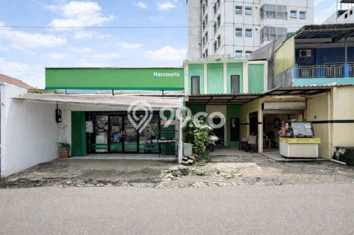 Komersial Bagus Dijual LB 350m2 Lokasi Strategis Jakarta Selatan Area Cocok untuk Berbisnis Komersial Bagus Dijual LB 350m2 Lokasi Strategis Jakarta Selatan Area Cocok untuk Berbisnis
