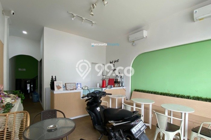 Ruko Bagus LT 120m2 LB 250m2 Dijual di Kebayoran Lama Jakarta Selatan Ruko Bagus LT 120m2 LB 250m2 Dijual di Kebayoran Lama Jakarta Selatan