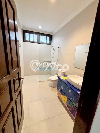 Jarang Ada! Rumah Sewa 4 Kamar Bagus Siap Huni Permata Hijau Jarang Ada! Rumah Sewa 4 Kamar Bagus Siap Huni Permata Hijau