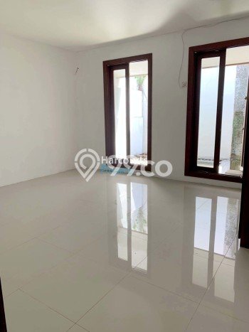 Rumah Mewah Siap Huni LT 353m2 di Kebayoran Baru, Jakarta Selatan Rumah Mewah Siap Huni LT 353m2 di Kebayoran Baru, Jakarta Selatan