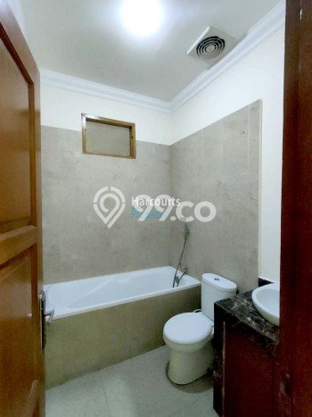 Rumah sewa siap huni 13 KT di Wijaya, Jakarta Selatan Rumah sewa siap huni 13 KT di Wijaya, Jakarta Selatan