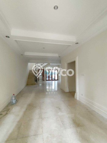 Rumah sewa siap huni 13 KT di Wijaya, Jakarta Selatan Rumah sewa siap huni 13 KT di Wijaya, Jakarta Selatan