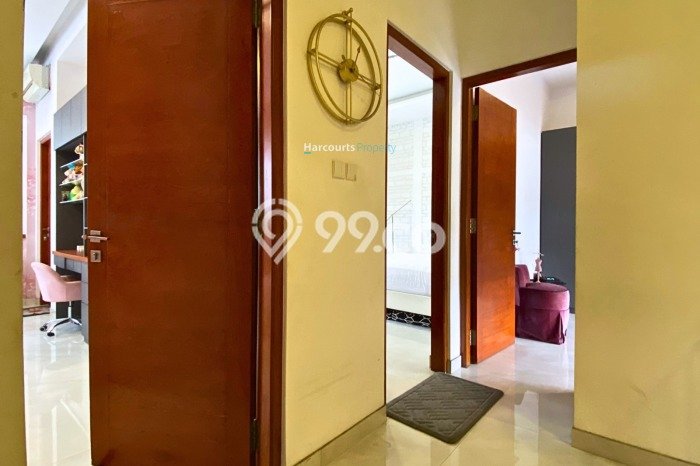 Ready to Use! Luxury House LT 489m2 Desain Elegan di Pakubuwono Ready to Use! Luxury House LT 489m2 Desain Elegan di Pakubuwono