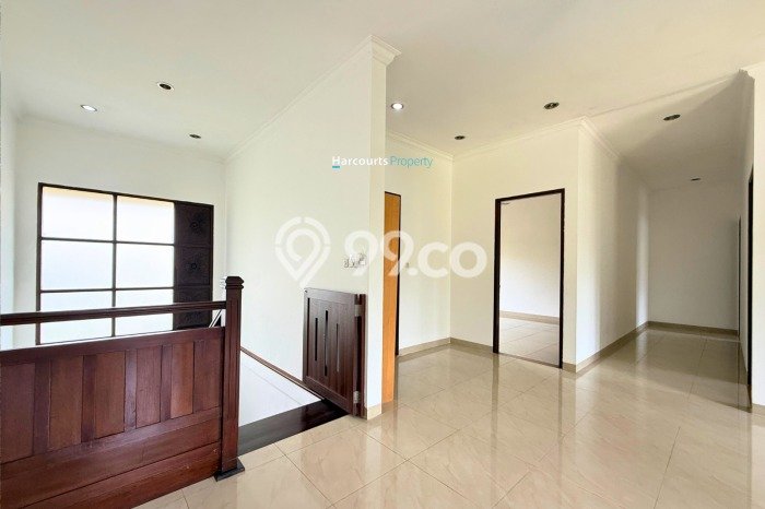 Disewakan Rumah Strategis di Pejaten LT 800m2 / LB 550m2 Siap Huni Disewakan Rumah Strategis di Pejaten LT 800m2 / LB 550m2 Siap Huni