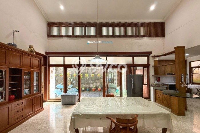 Jual Rumah Mewah Megah Dengan View Cantik di Pondok Indah, Jakarta Selatan Jual Rumah Mewah Megah Dengan View Cantik di Pondok Indah, Jakarta Selatan