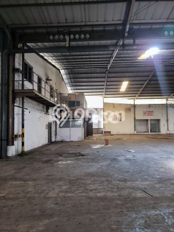 Pabrik Bagus Dijual LB 10000m2 Lokasi Strategis Surabaya Area Cocok untuk Berbisnis Pabrik Bagus Dijual LB 10000m2 Lokasi Strategis Surabaya Area Cocok untuk Berbisnis