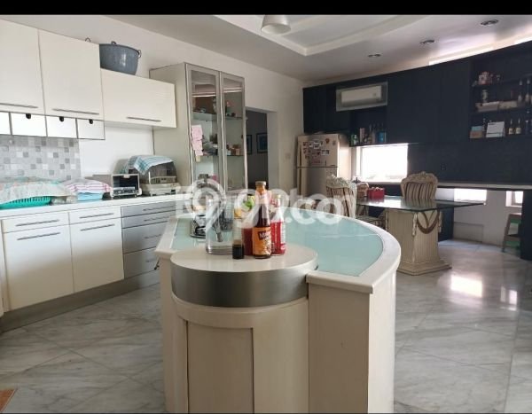For Sale Rumah Elit Exclusive di Sambikerep, Surabaya For Sale Rumah Elit Exclusive di Sambikerep, Surabaya